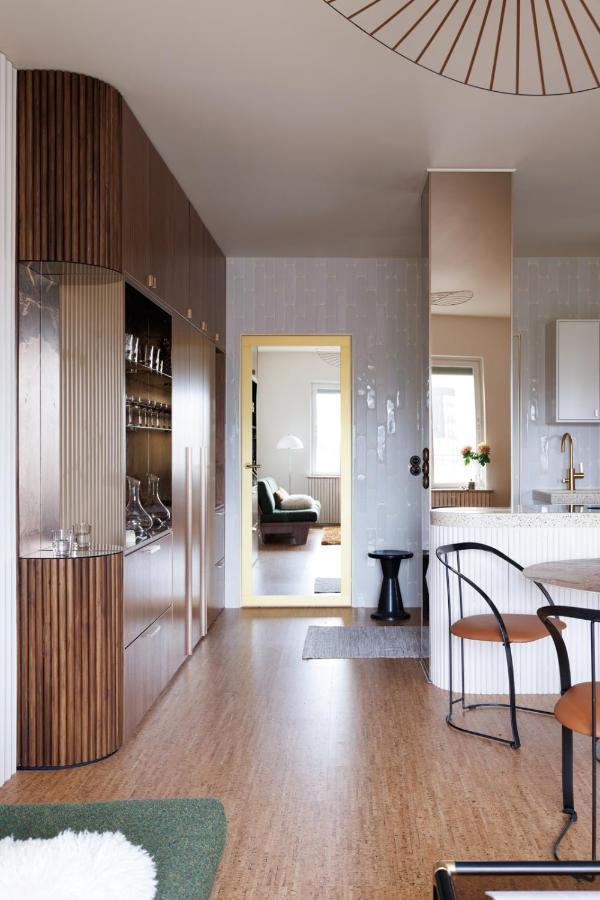 Vintage Glamour Suite, Ilmainen Parkkipaikka Apartment