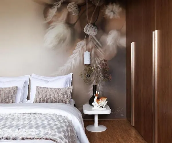Vintage Glamour Suite, Ilmainen Parkkipaikka
